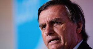 Bolsonaro faz discurso homofóbico e transfóbico em encontro com evangélicos no Maranhão