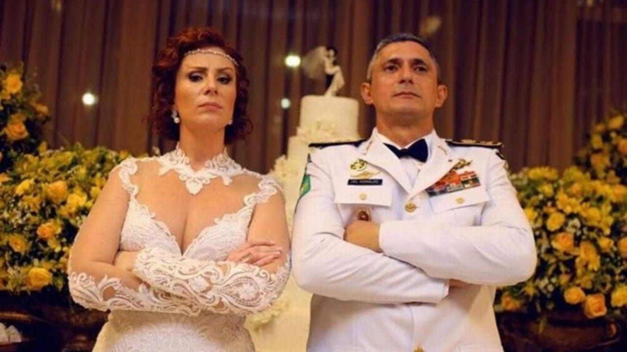Carla Zambelli e Marido
