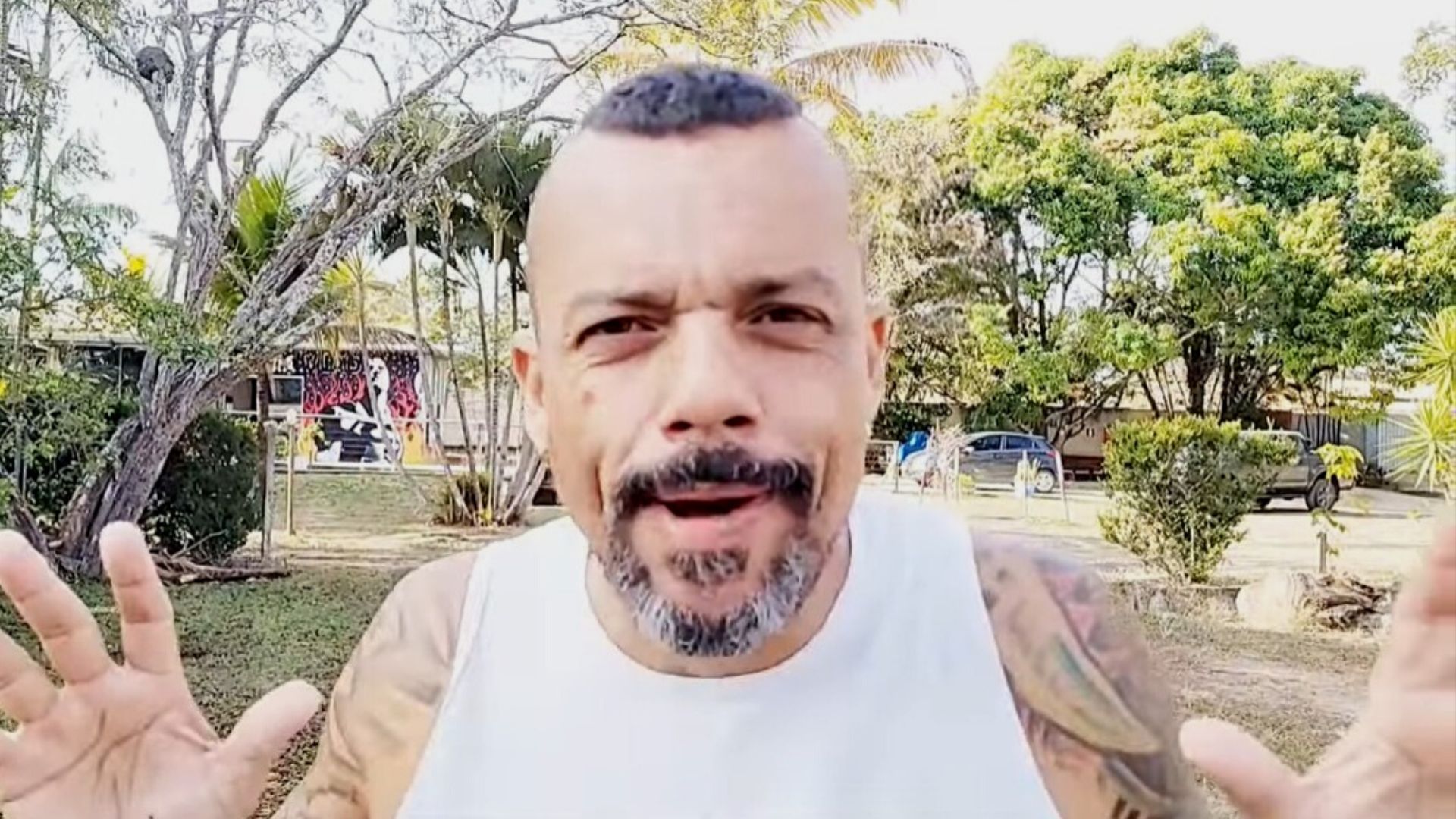 Moraes ordena prisão preventiva de bolsonarista e fala em "associação criminosa"