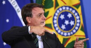 “Atiro para matar”, diz Bolsonaro sobre reação a possível prisã