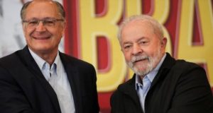 Médicos pela democracia lançam manifesto em apoio a chapa Lula/Alckmin: "Viabilidade eleitoral"