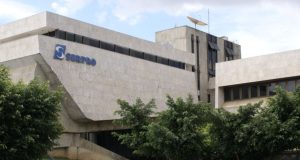 Empresa contratada para monitorar a internet eleições entra em greve