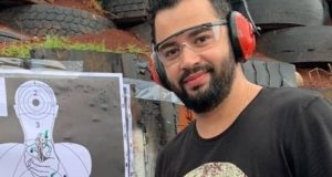 Jorge Guaranho perto de "alvo" de local de treinamento de tiros