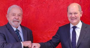 Lula e Olaf Scholz durante encontro 2021, logo após o alemão vencer as eleições legislativa