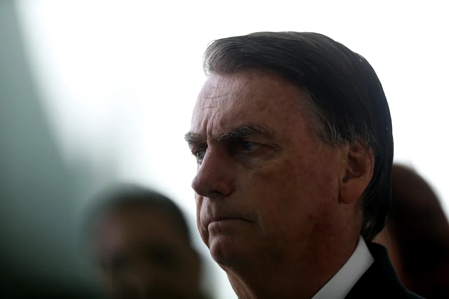Perdeu, mané: inconformado, Bolsonaro pressiona PL por ação