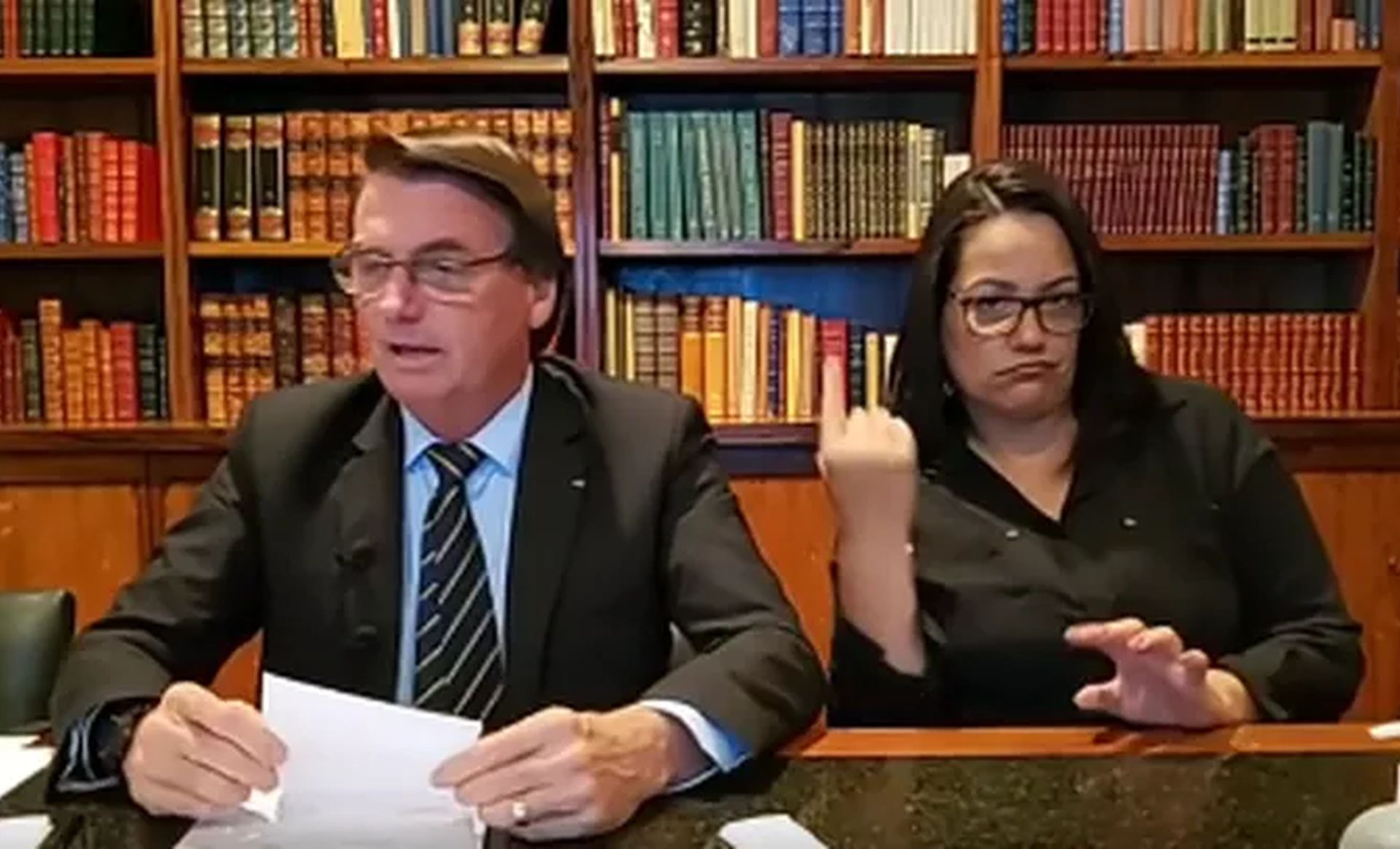 Elizângela Castelo Branco, mulher de Chico, com Bolsonaro