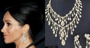 A esquerda, a duquesa Meghan e seus brincos; à direita, o conjunto de joias de Michelle Bolsonaro - Reprodução/Redes Sociais
