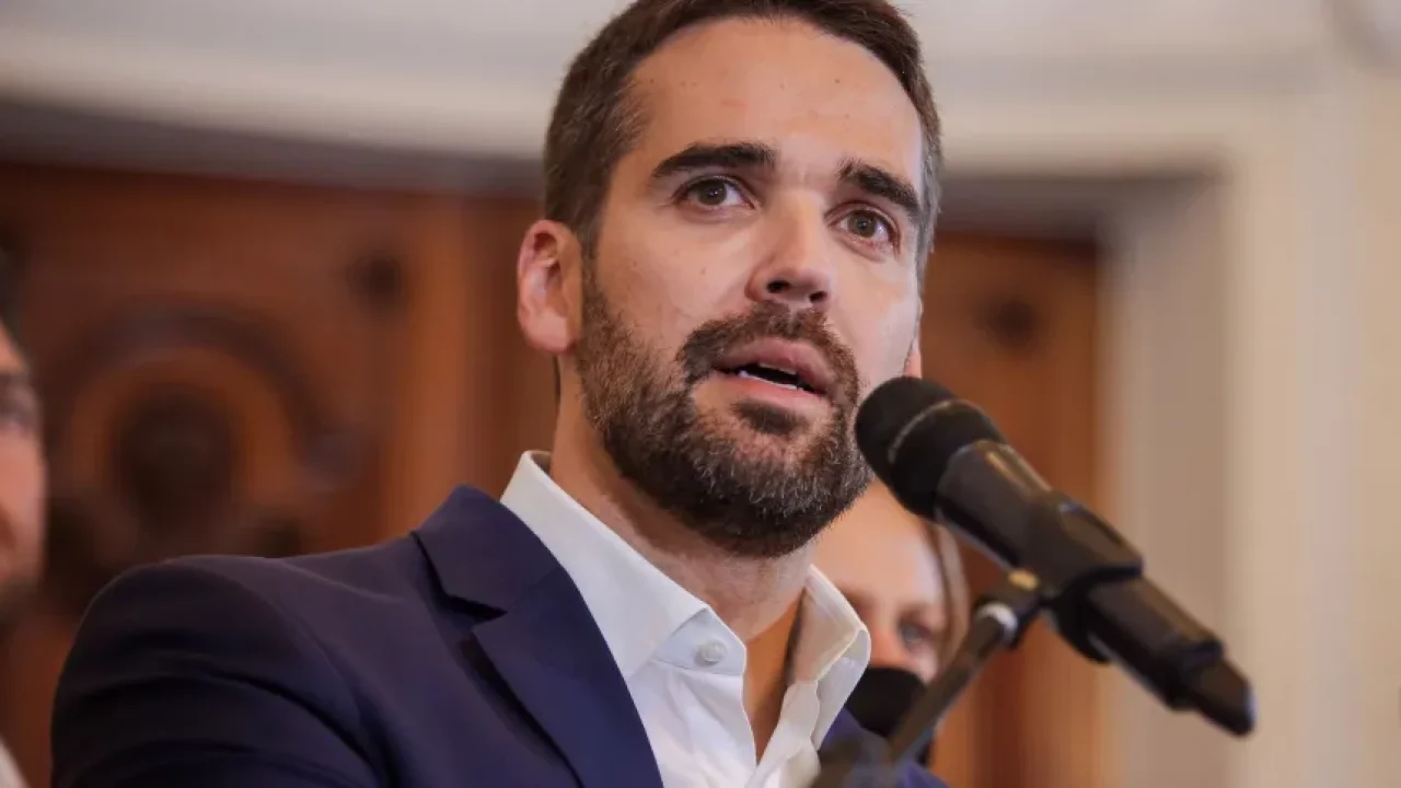 Contra Lula e Bolsonaro, Leite quer aliança com Zema e Tarcísio para 2026