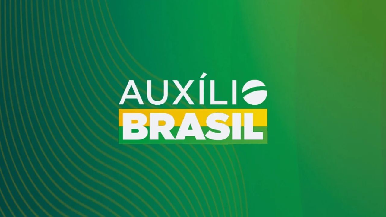 Logo do Auxílio Brasil em fundo verde