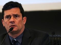 Sergio Moro com expressão de espanto