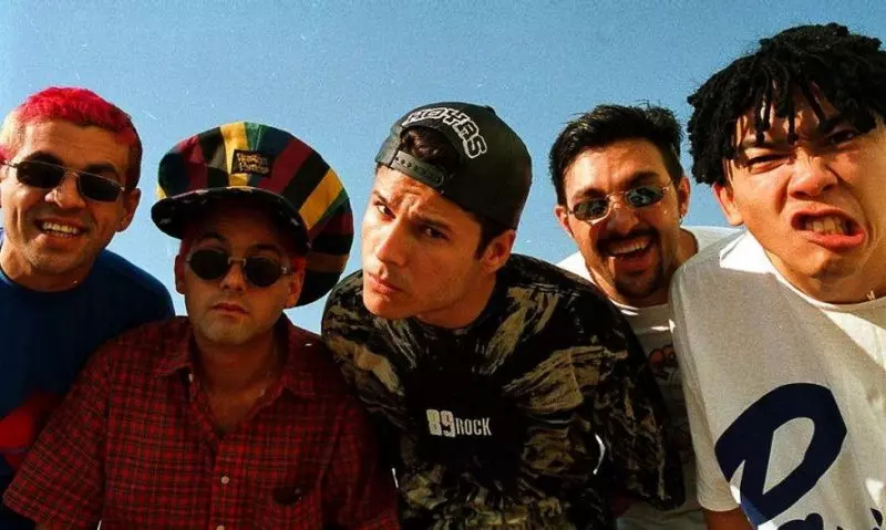 After 27 years, Mamonas Assassinas returns to the stage on a world tour After 27 years, Mamonas Assassinas returns to the stage on a world tour