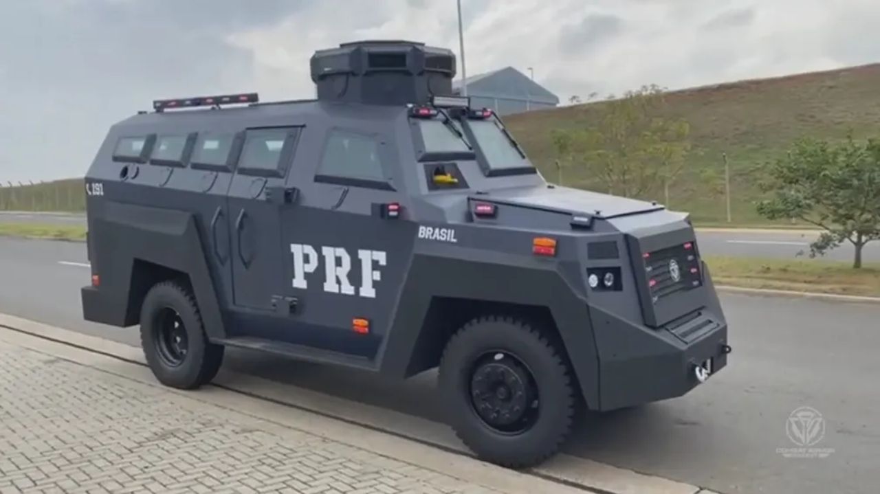 Veículo blindado da PRF