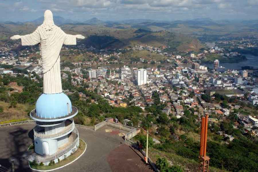 Cidade do RJ quer homenagear Mussolini e MP vai à Justiça