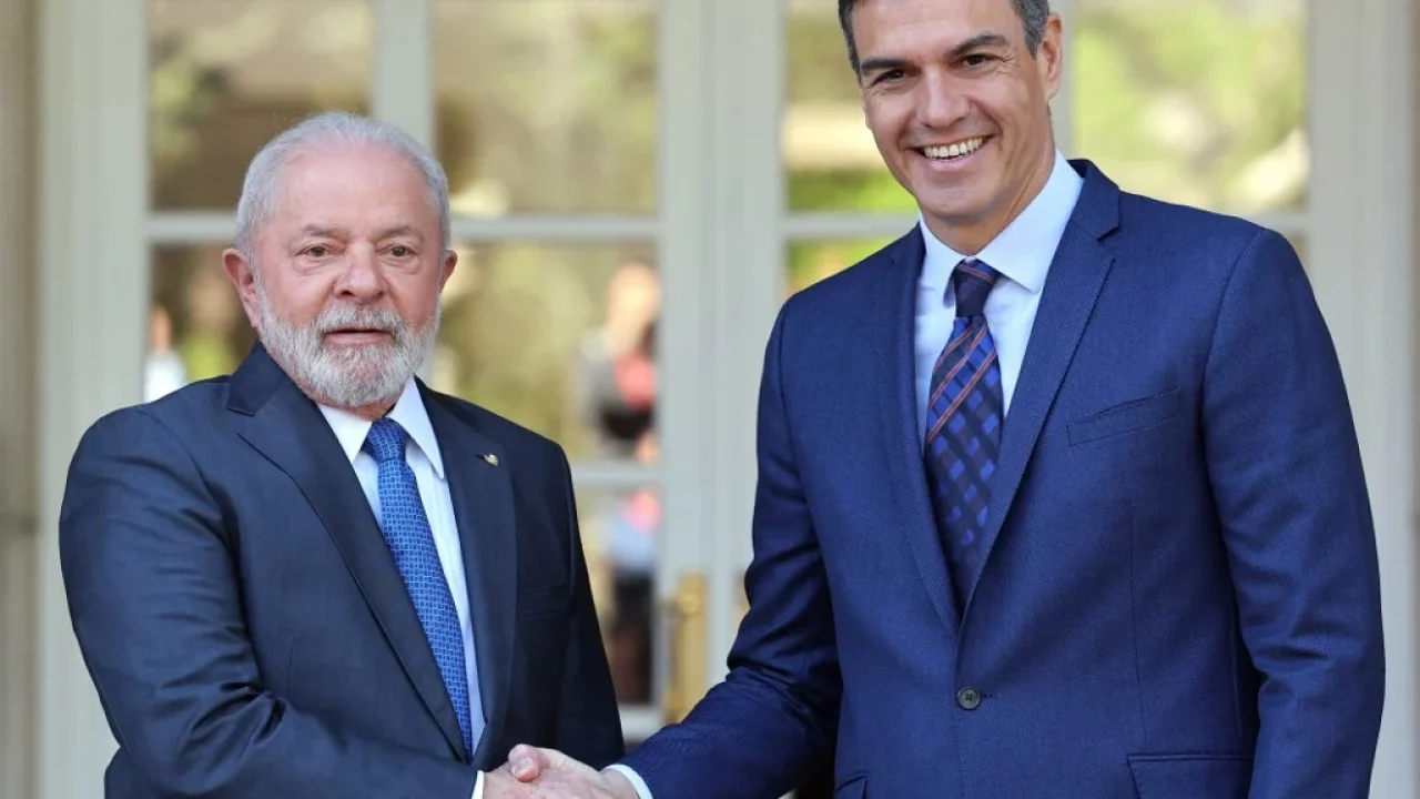 Cúpula do Mercosul acaba com Uruguai fora de carta e críticas de Lula à UE