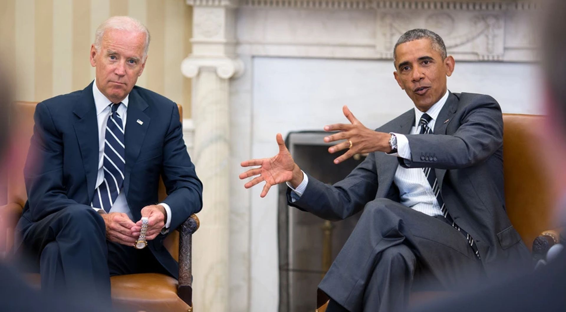 Joe Biden e Barack Obama durante reunião no Salão Oval da Casa BrancaFoto: Pete Souza - 27.ago.2014/ Casa Branca