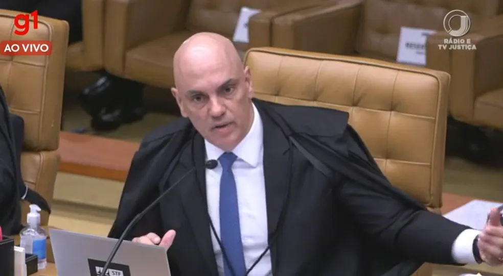 Alexandre de Moraes durante julgamento no STF.