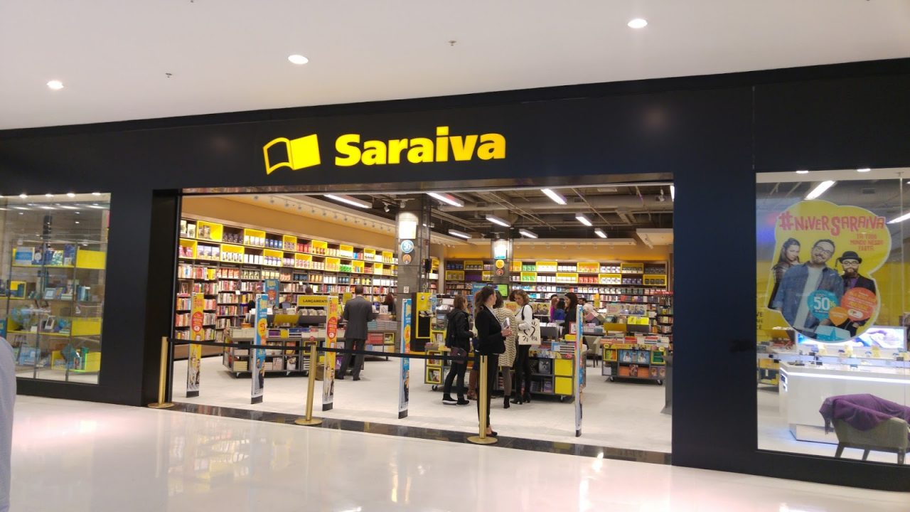 Fachada de loja da Saraiva