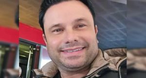 Márcio Rodrigues da Silva sorrindo para foto