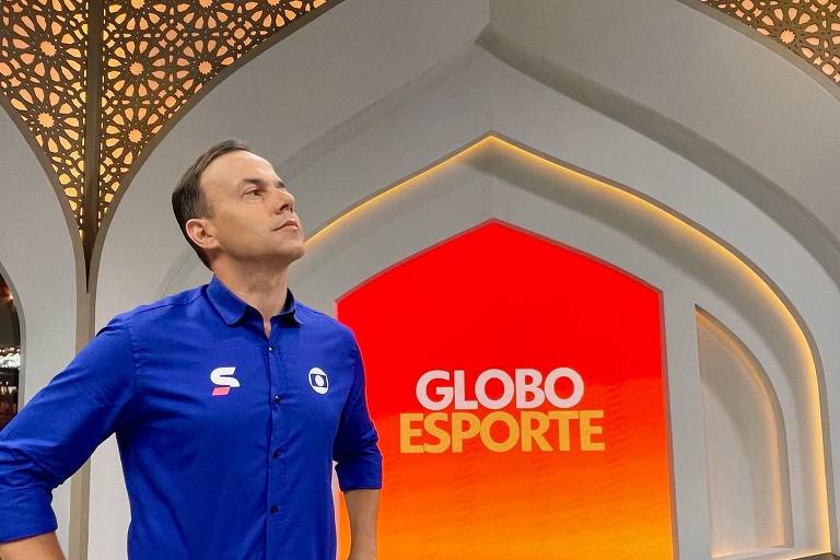 Globo Esporte sofre falha técnica e apresentador fica em saia justa