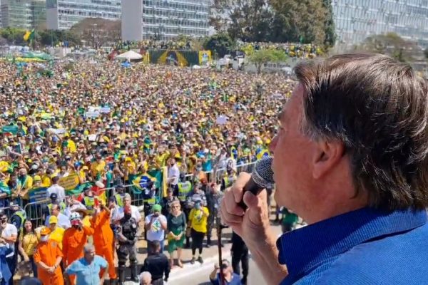 Ato de Bolsonaro terá agentes da PF disfarçados na Paulista