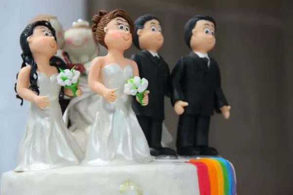 IBGE: Brasil bate recorde de casamentos homoafetivos em 2022