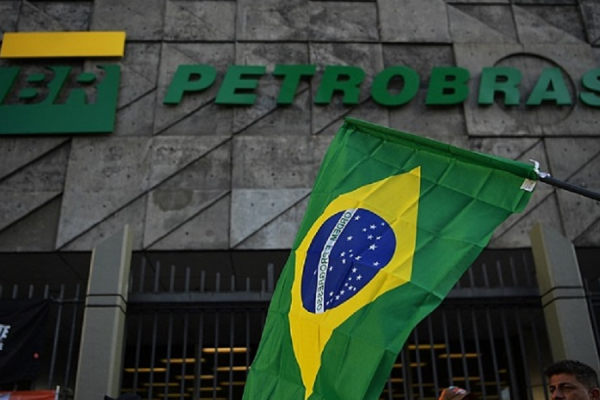 Os lavajatistas tentaram saquear a Petrobras moribunda. Por Moisés Mendes