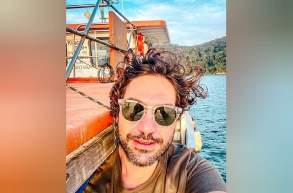 Raul Pelegrin de óculos escuros