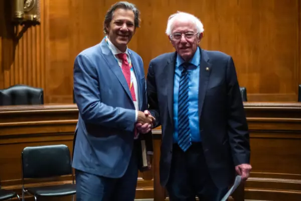 Nos EUA, Haddad se reúne com Bernie Sanders por apoio à taxação dos super-ricos