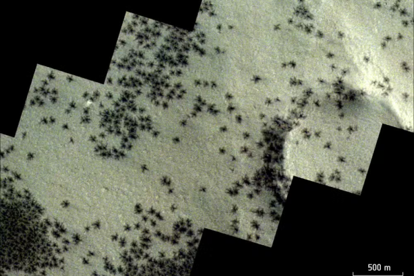 Com uso de sonda, Agência Espacial Europeia encontra "aranhas" em Marte