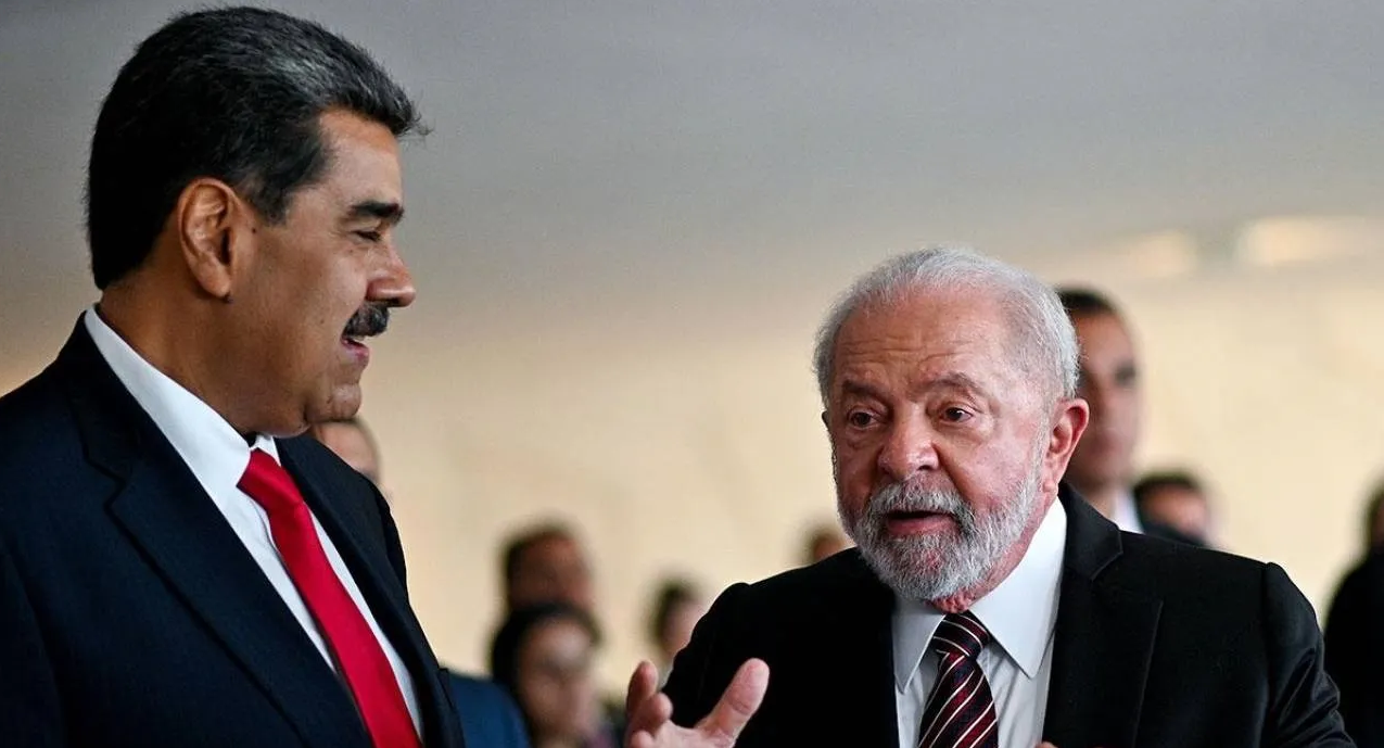 Nicolás Maduro, presidente da Venezuela, e Lula (PT) conversando