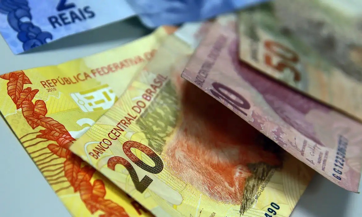 Cédulas de reais