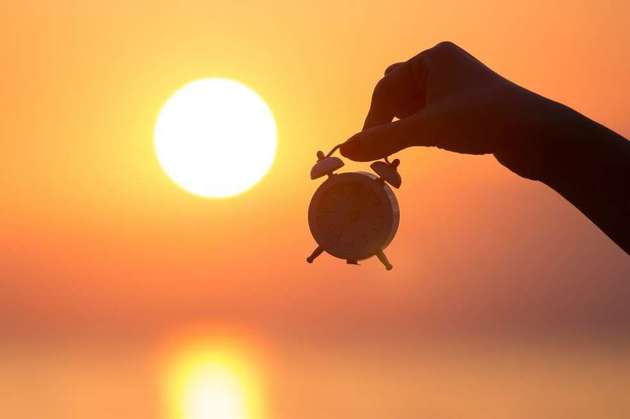 Volta do horário de verão traria economia de R$ 400 milhões ao país