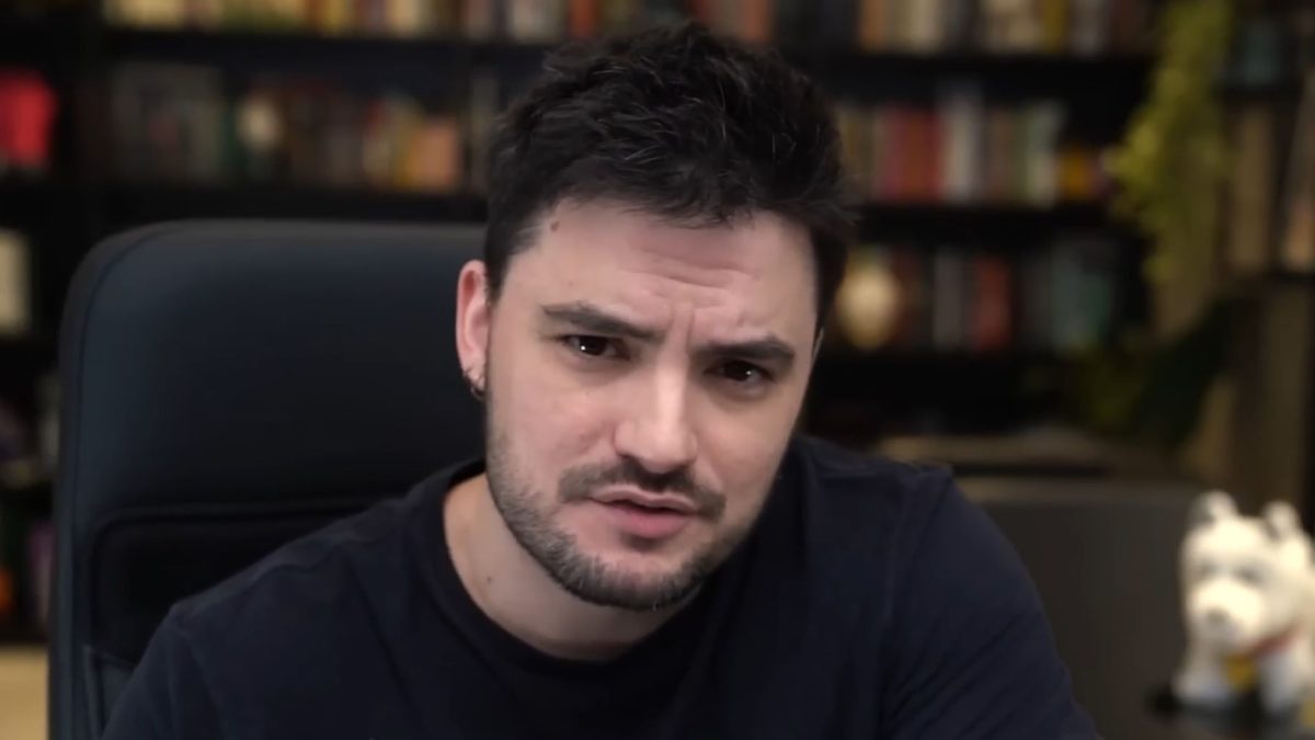 Felipe Neto diz que elite econômica teme “pobre acordado”