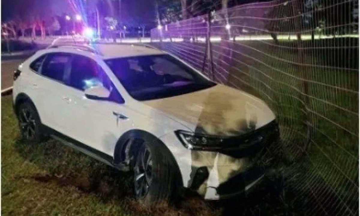 Carro amassado