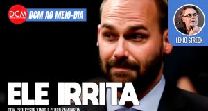 DCM Ao Meio-Dia: Eduardo Bolsonaro ataca Moraes nos EUA e acaba irritando outros denunciados no STF. Foto: Reprodução/DCMTV