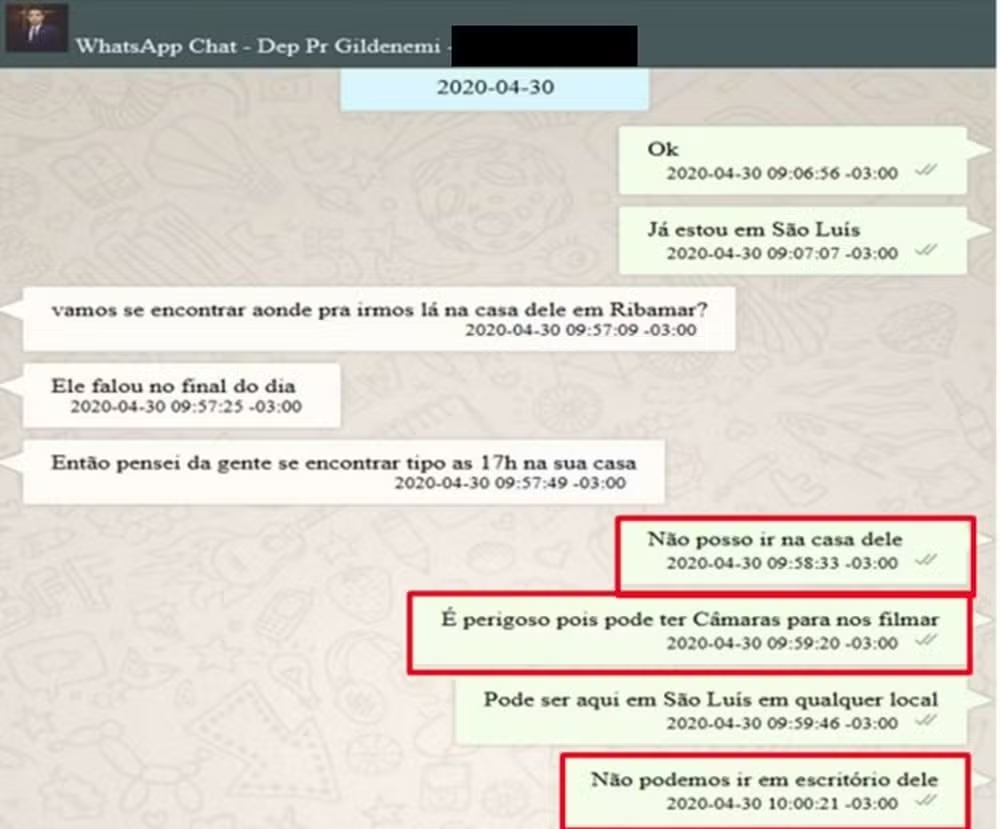 Print de Troca de mensagens entre deputados