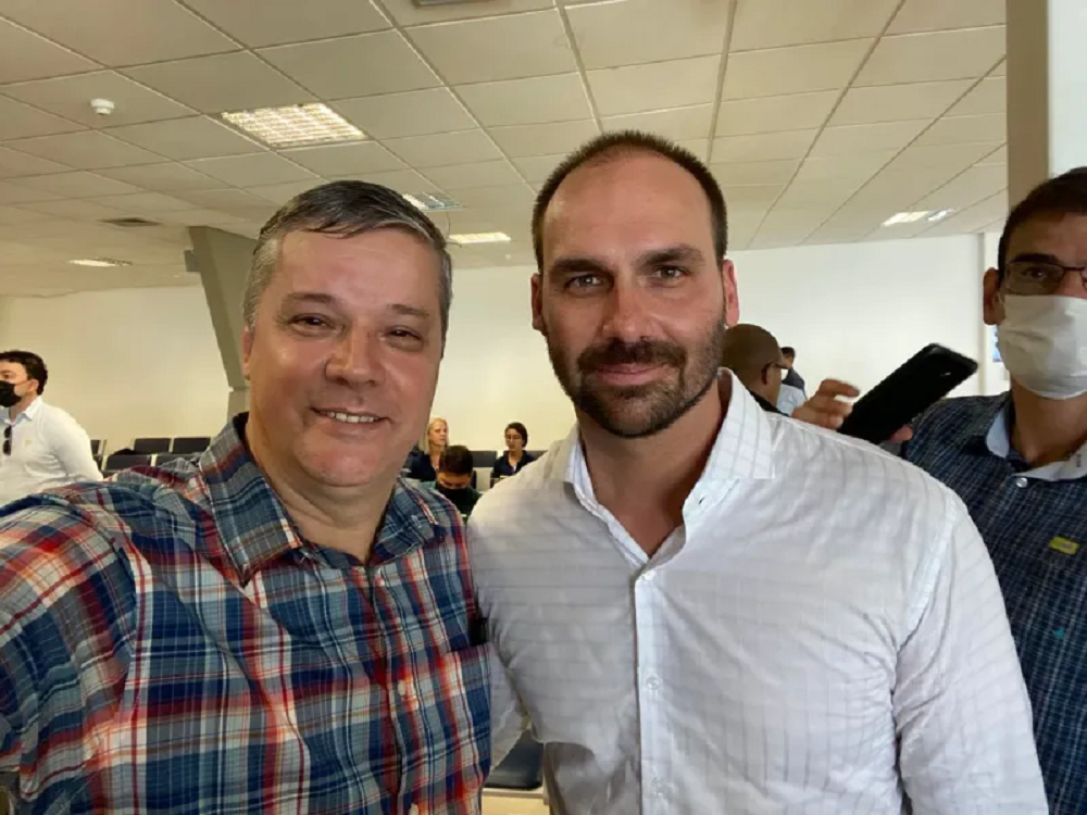 Paulo Generoso e Eduardo Bolsonaro