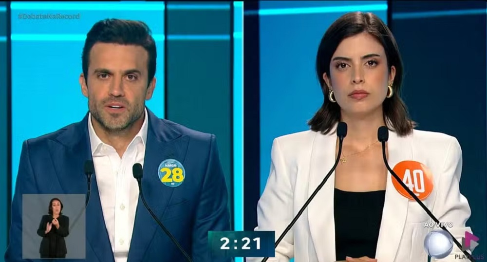 Montagem de duas fotos de Pablo Marçal (PRTB) e a deputada federal Tabata Amaral (PSB) em debate