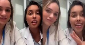 Montagem de duas fotos de Gabrielli Farias de Souza e Thaís Caldeira Soares Foffano falando para a câmera, de jalecos brancos e cabelos soltos