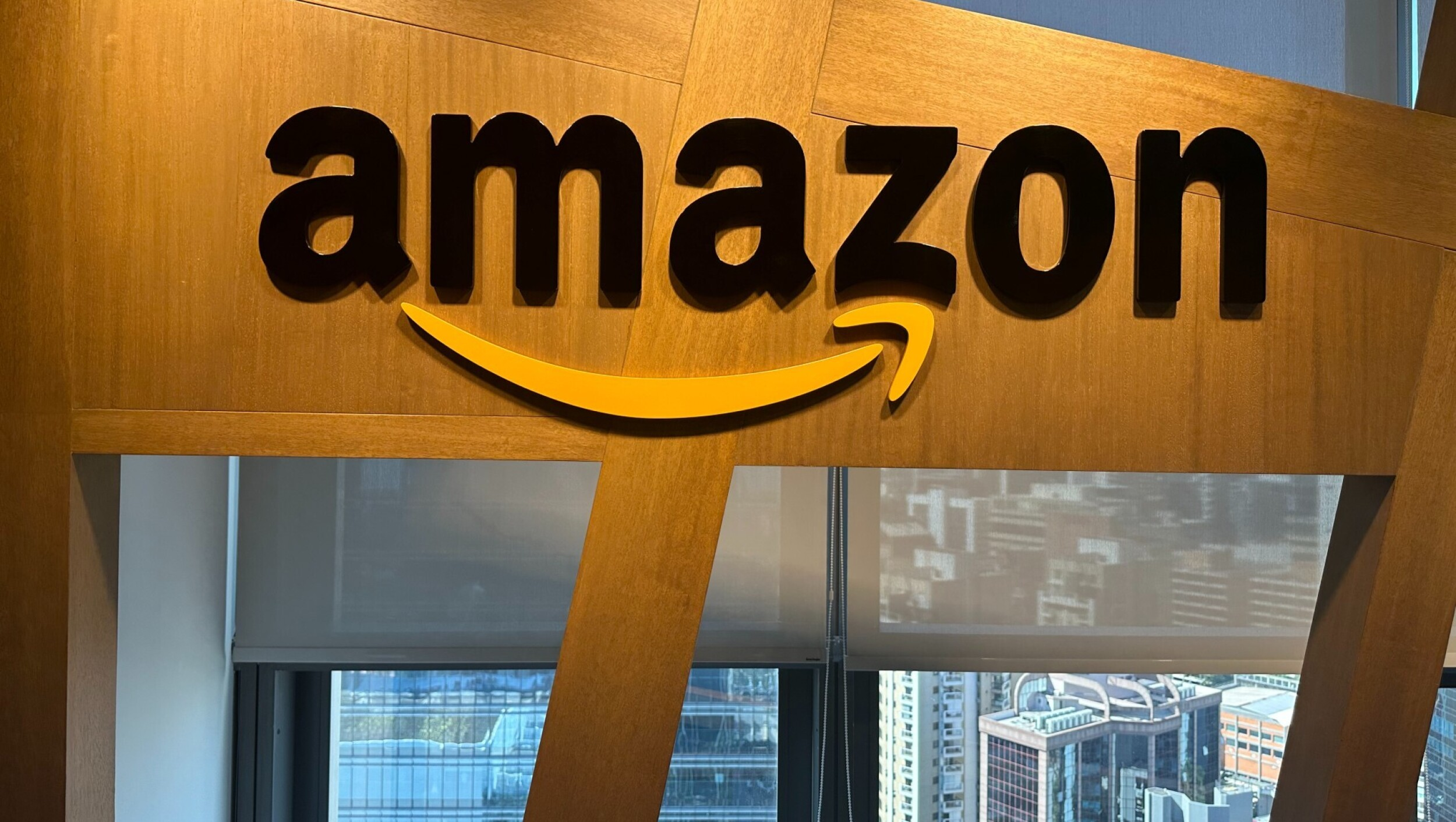 Fachada do Escritório da Amazon no Brasil