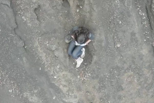 Juliana morreu 20 minutos após queda em vulcão, diz autópsia