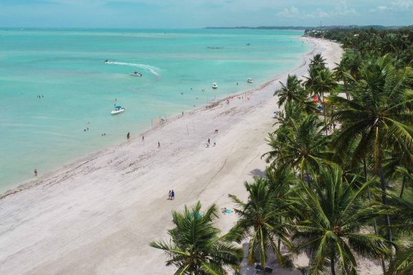 Quer economizar nas férias? Veja 7 cidades brasileiras baratas para 2025