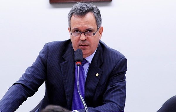 PF investiga deputado por desvio de emendas e prefeitos são afastados na Bahia