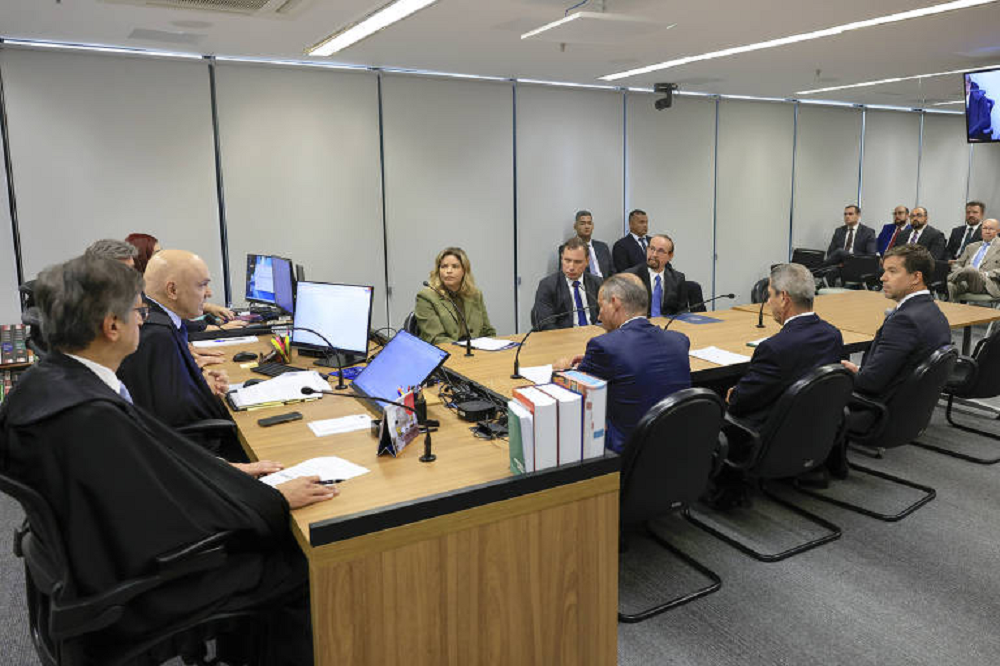 Acareação entre Mauro Cid e Braga Netto no STF