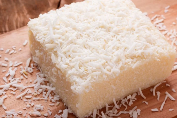 Cuscuz de tapioca: o doce gelado que atravessa gerações e guarda o sabor das reuniões em família