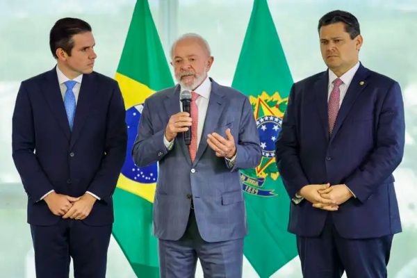 Meus pêsames. O presidencialismo de coalizão não está mais entre nós. Por Chico Cavalcante