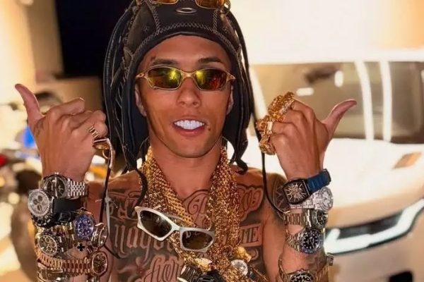 Quem é Buzeira, influencer que "pegou" R$ 10 milhões com "corte da gravata" em casamento
