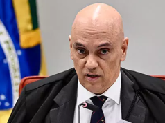 ministro do STF (Supremo Tribunal Federal) Alexandre de Moraes falando, sério