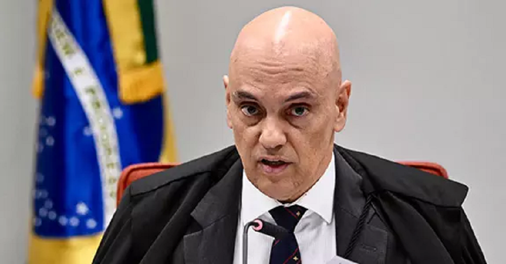 ministro do STF (Supremo Tribunal Federal) Alexandre de Moraes falando, sério