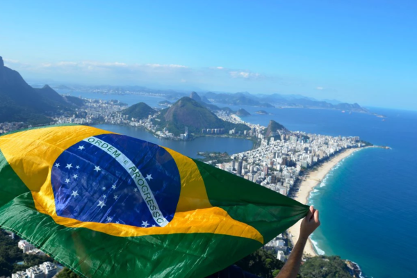 Brasil é o 2º país com maior aumento de turistas em 2025, revela ONU